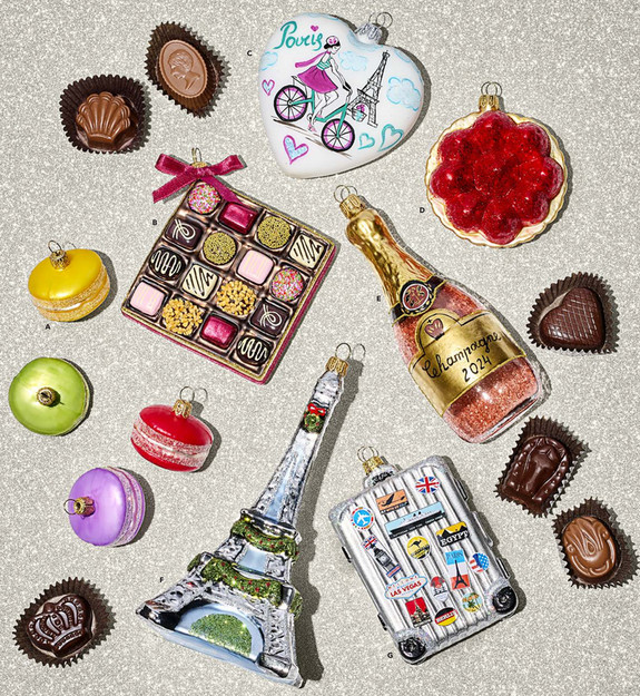 Gump's Holiday Catalog 2024 Page 2425